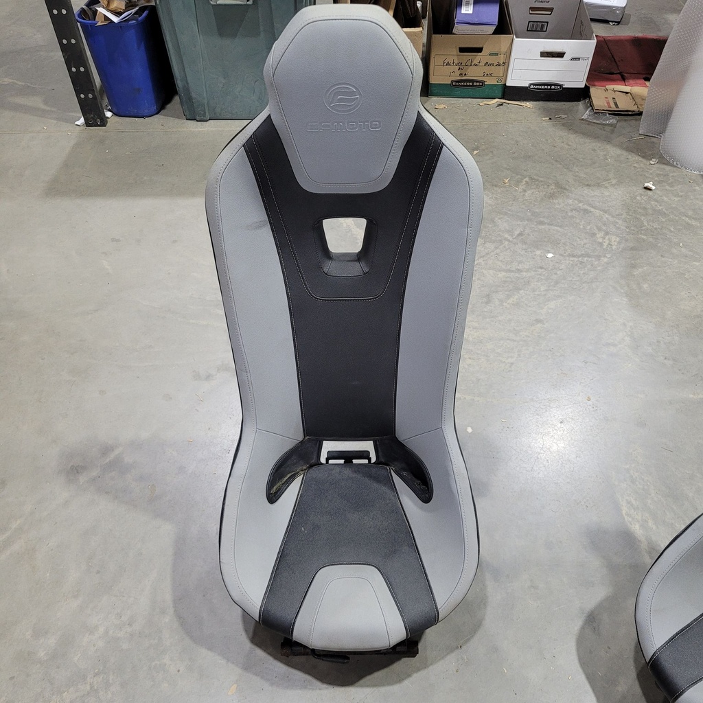rh seat
