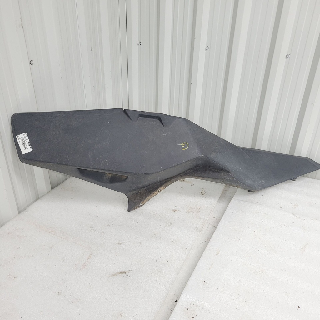 lh rear wheel fender