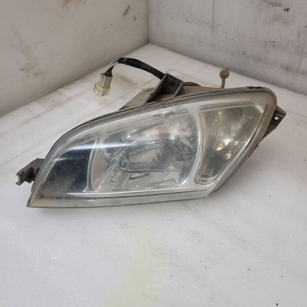 HEADLIGHT , LEFT HAND (W/TURN SIGNAL)