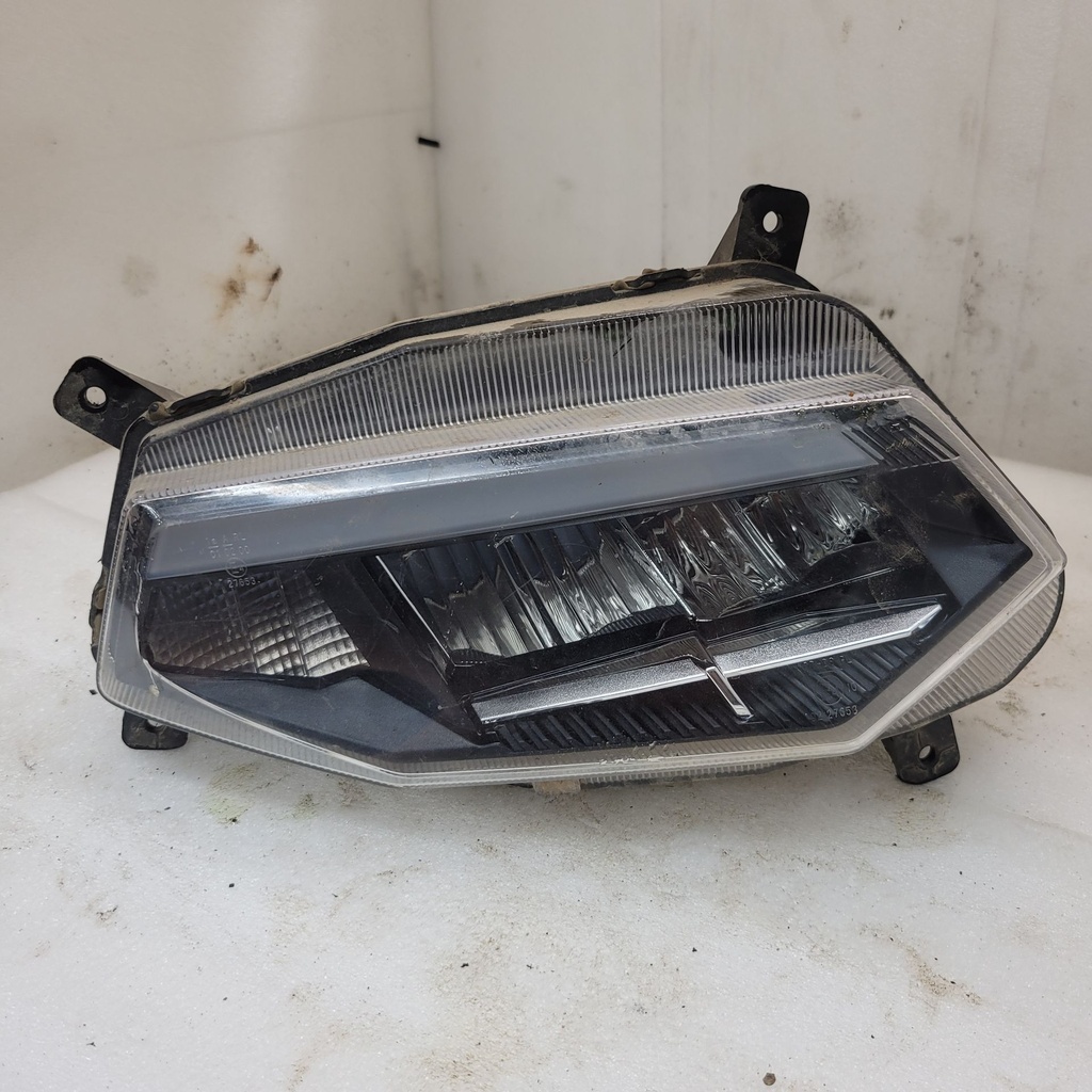 rh headlight