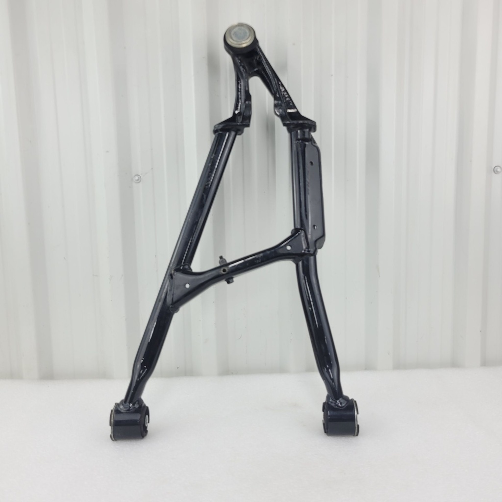 rh lower suspension arm