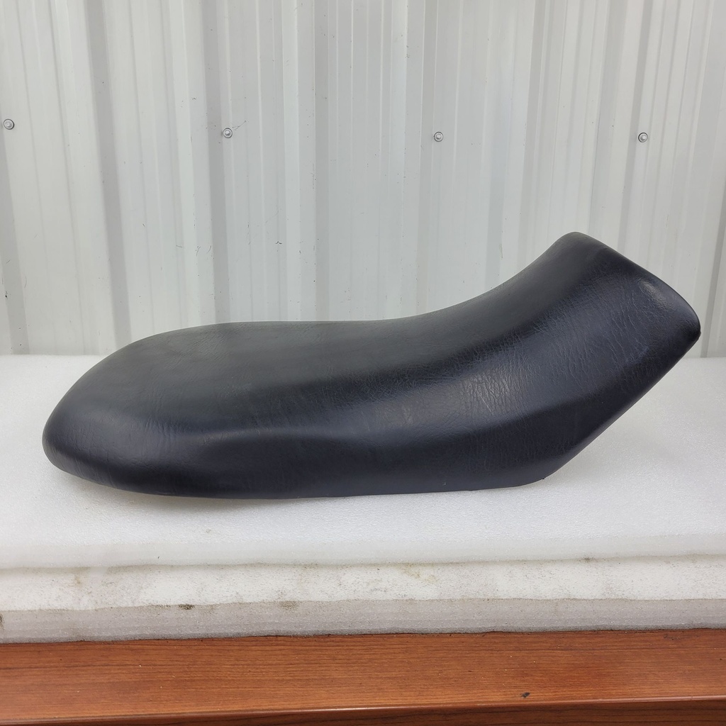 seat assy.