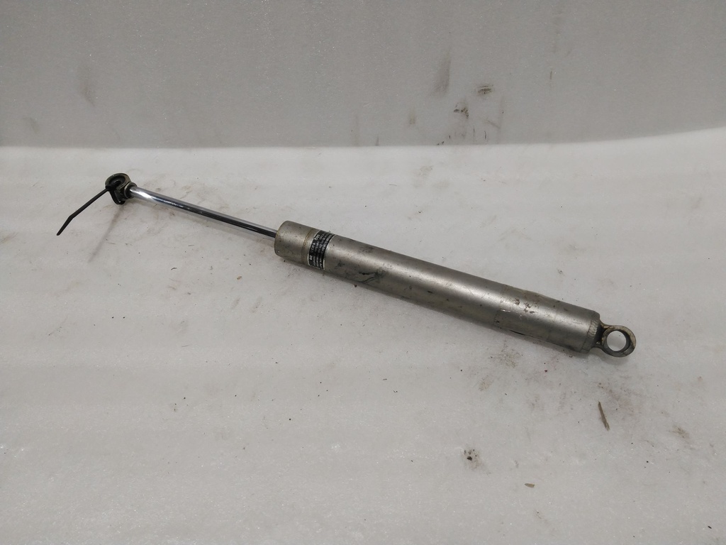 rear shock