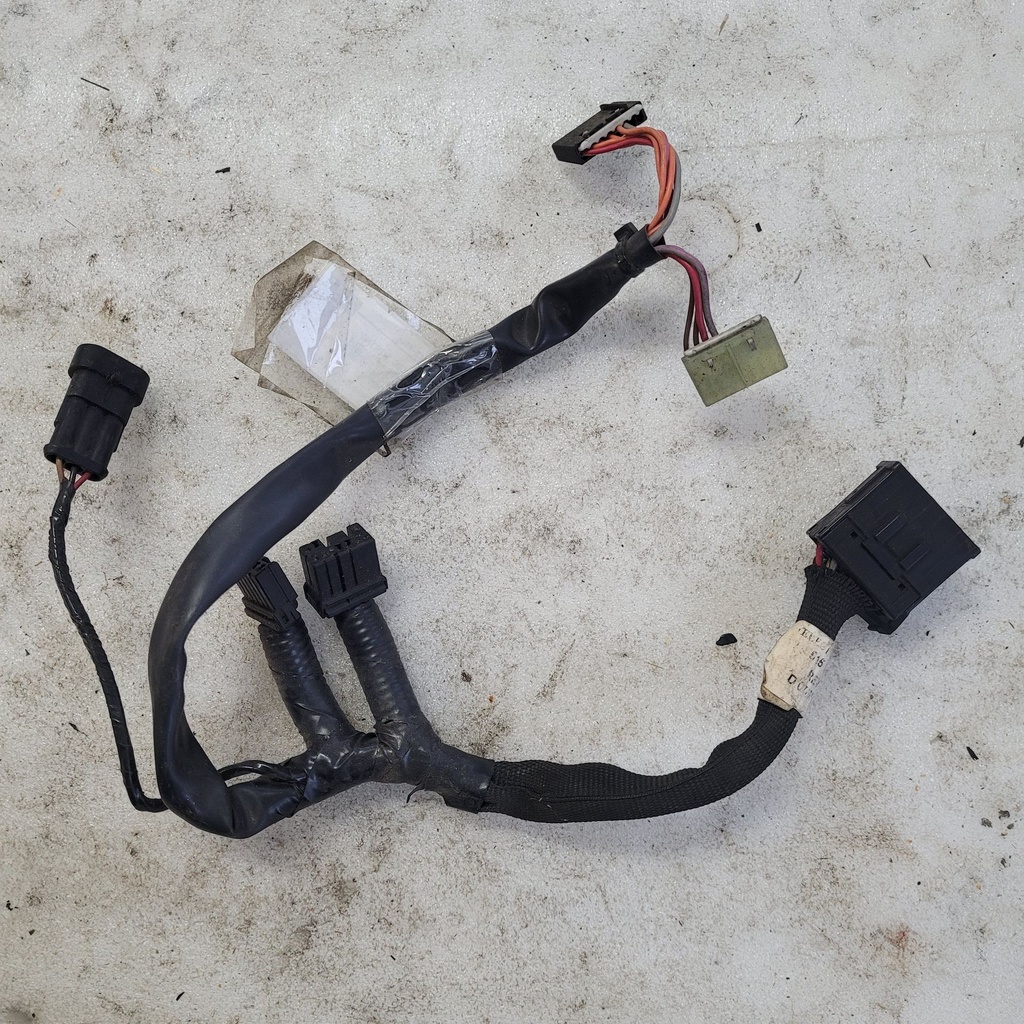 STEERING WIRING
