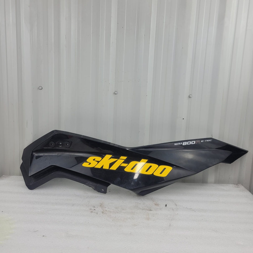 deep black, rh hood black -orange race model