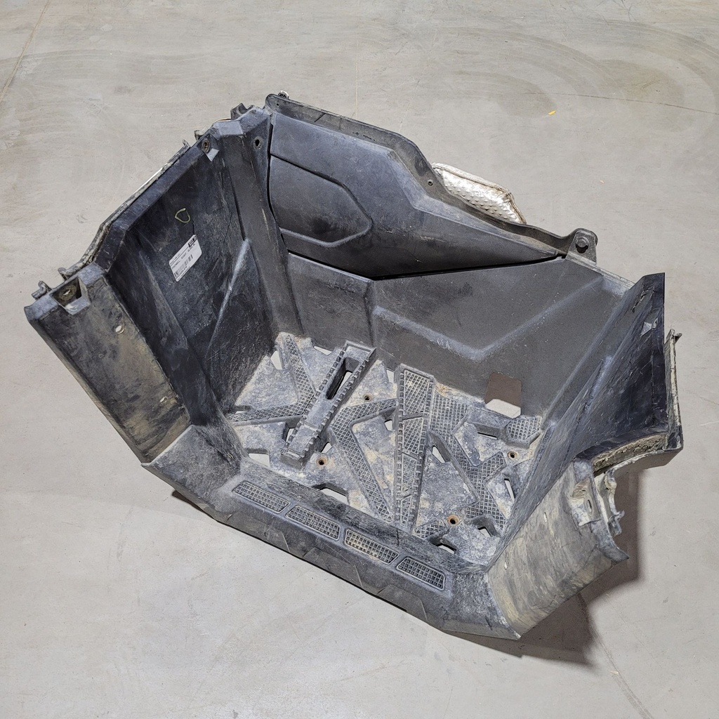 footwell, right, gloss black