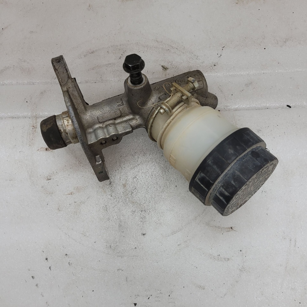 (new ref. 705601505) master cylinder ass'y