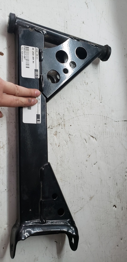 (new ref. 1025620-067) weld-uca,rear,rh,blk