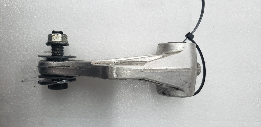arm pivot assy. , 2