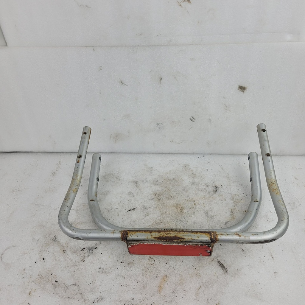 bumper, rear 1