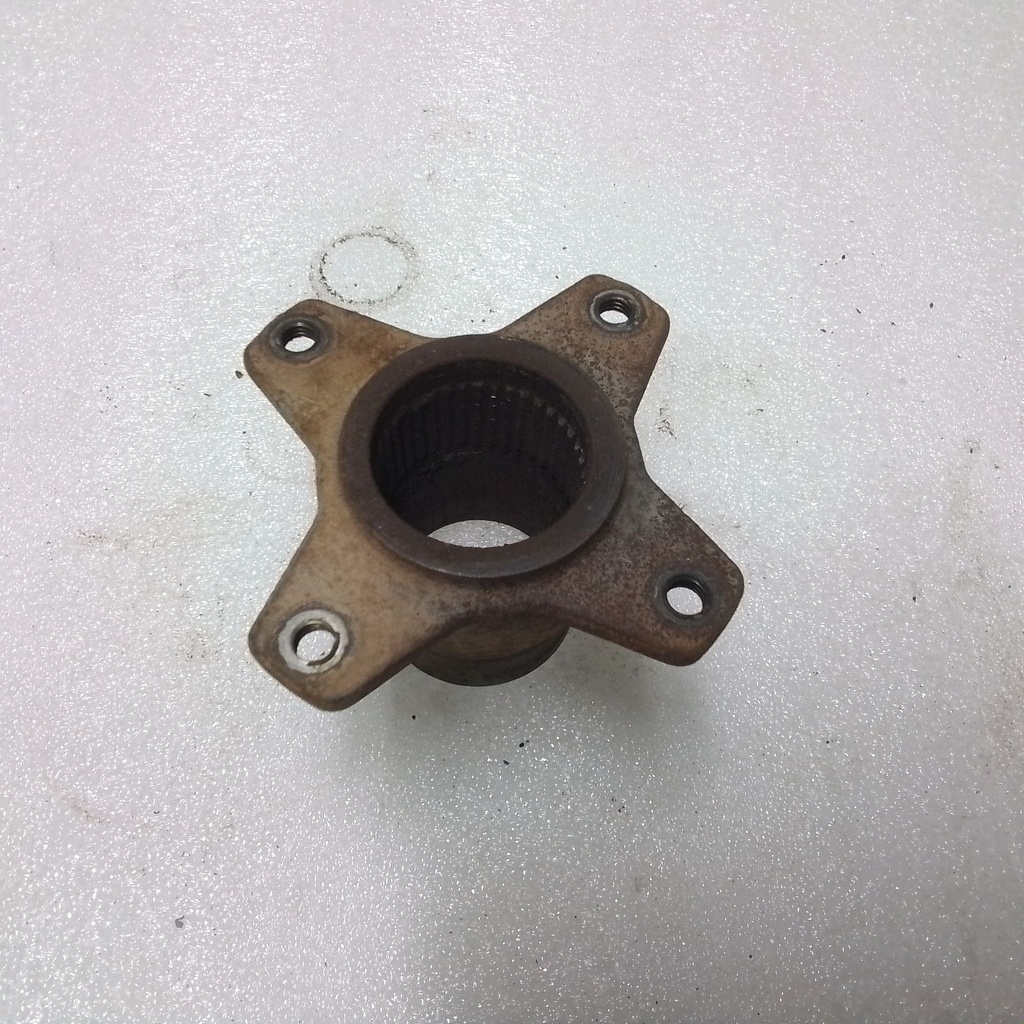HOLDER,REAR DISC