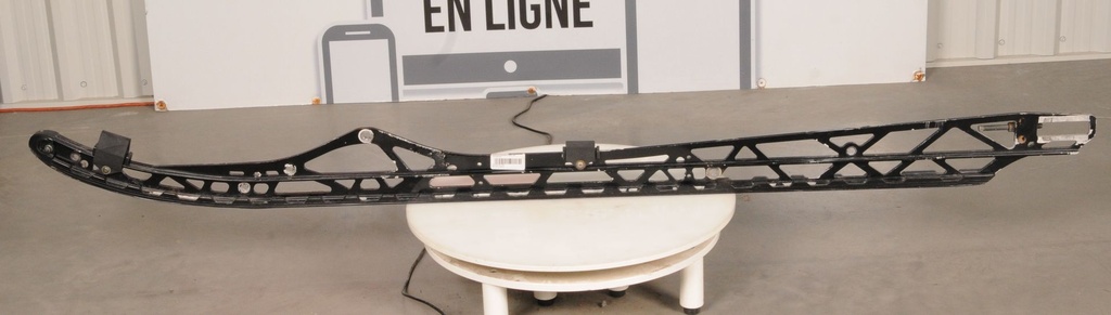 BASIC RAIL ASSEMBLY, LEFT, GS B