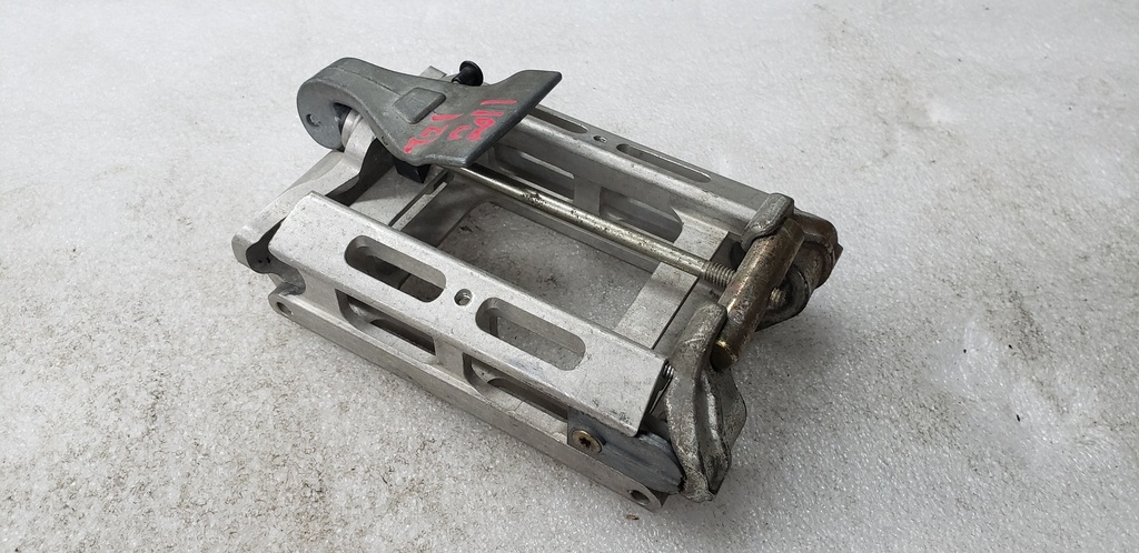 Block, Riser - Assembly