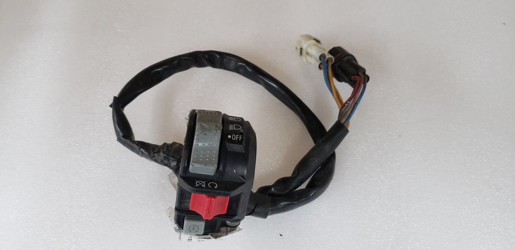 Switch, Handle 3 - YAMAHA - 1S3-83973-11-00