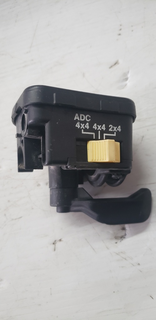 THROTTLE CONTROL ASSEMBLY