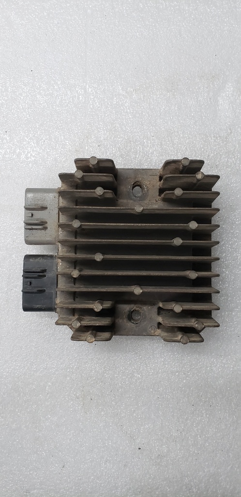 REGULATOR ADAPTOR KIT