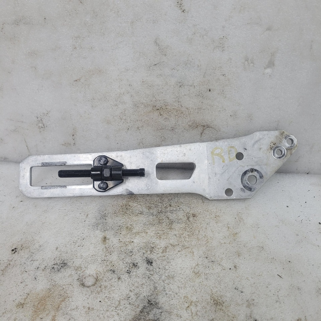 rh rail pivot model le