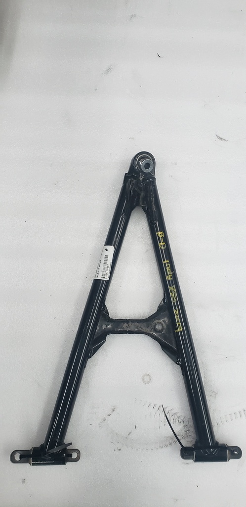 RIGHT SIDE, LOWER CONTROL ARM,