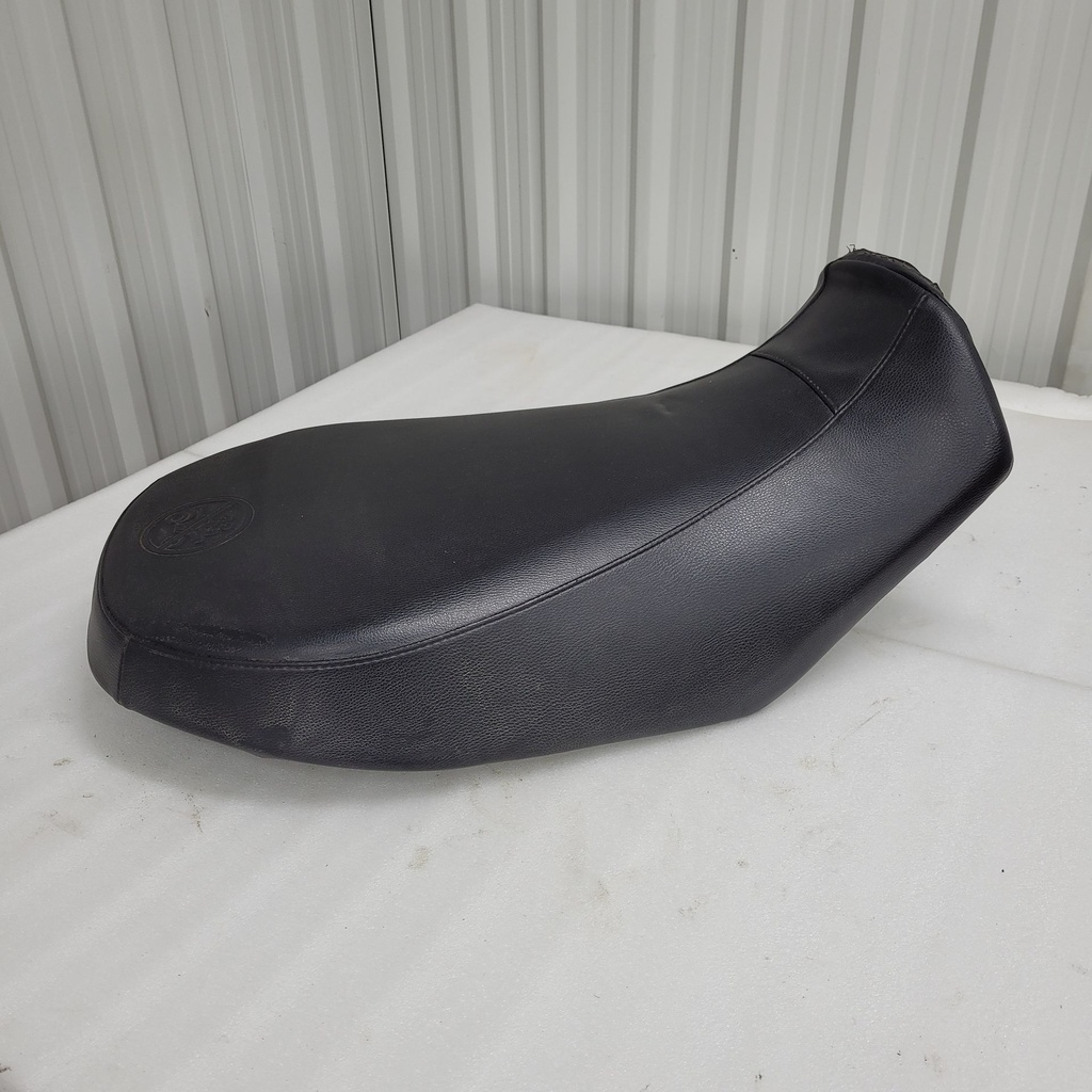 (new ref. 708001649) seat ass'y