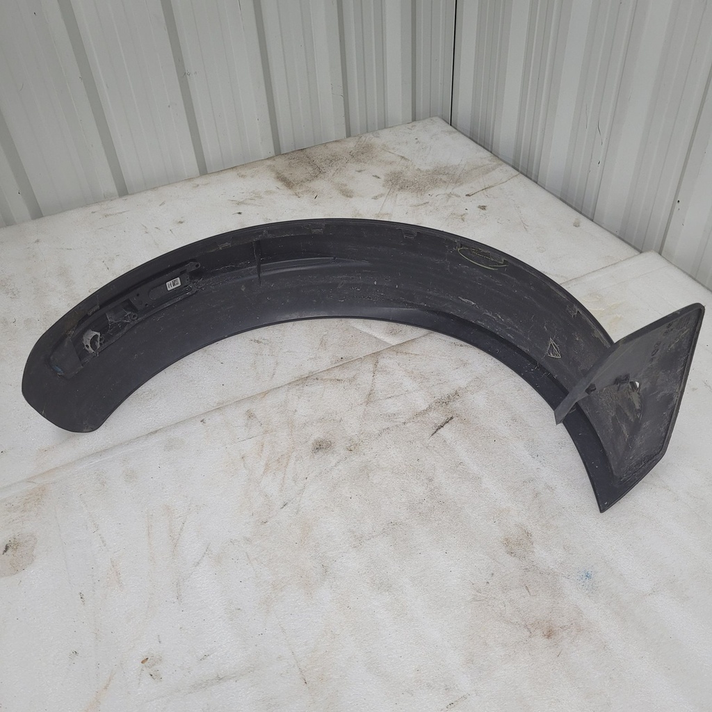 rh front fender