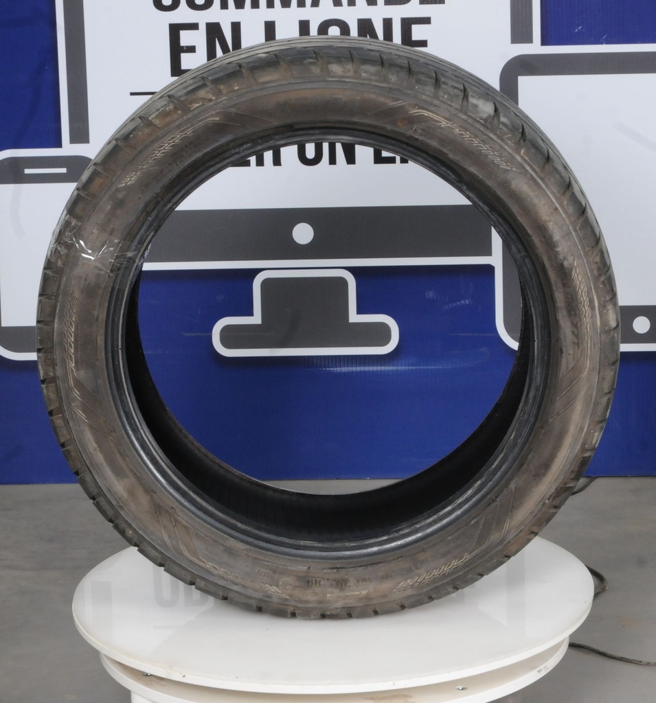 rear tire 205/45/r16 - 77t