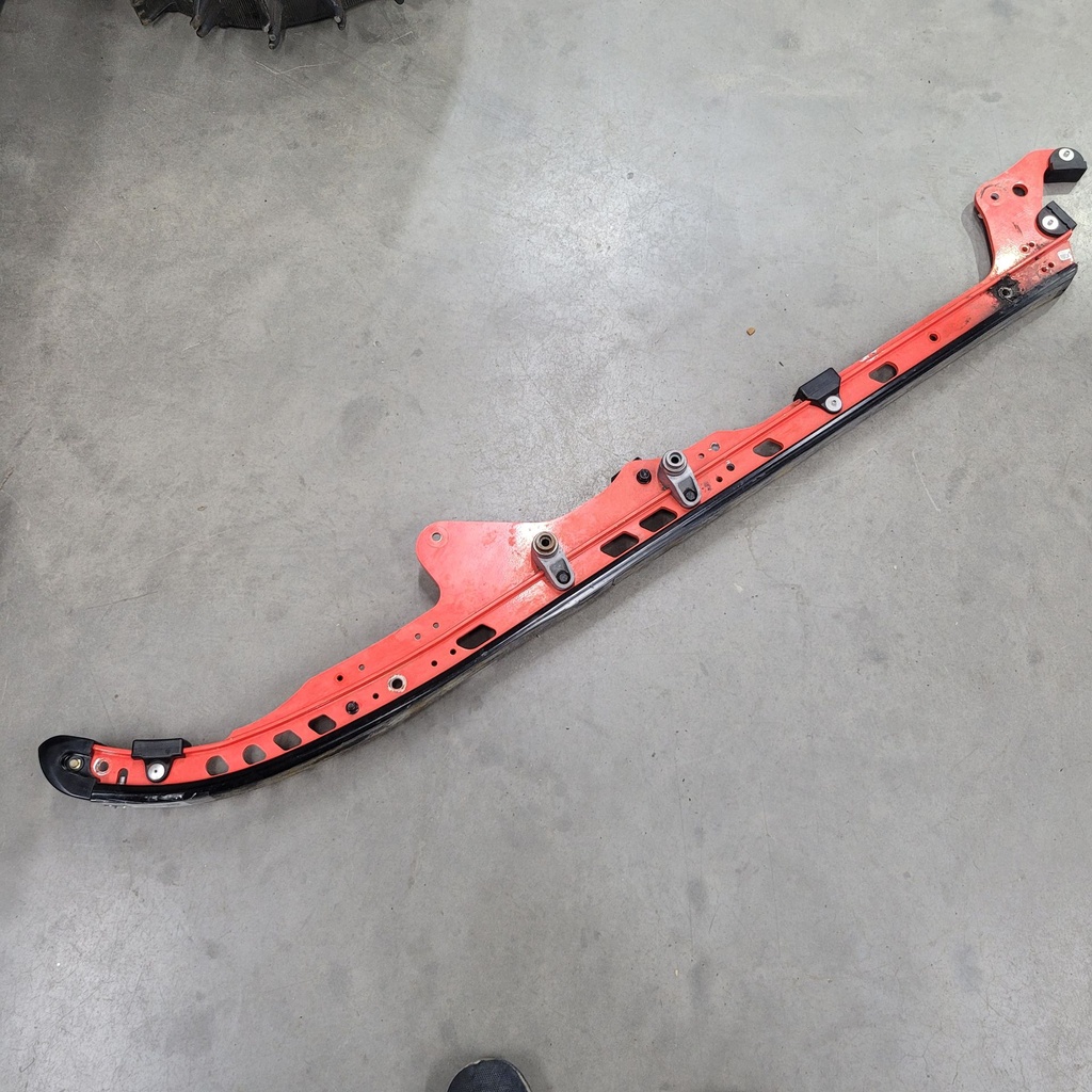 can-am red, suspension rail 154