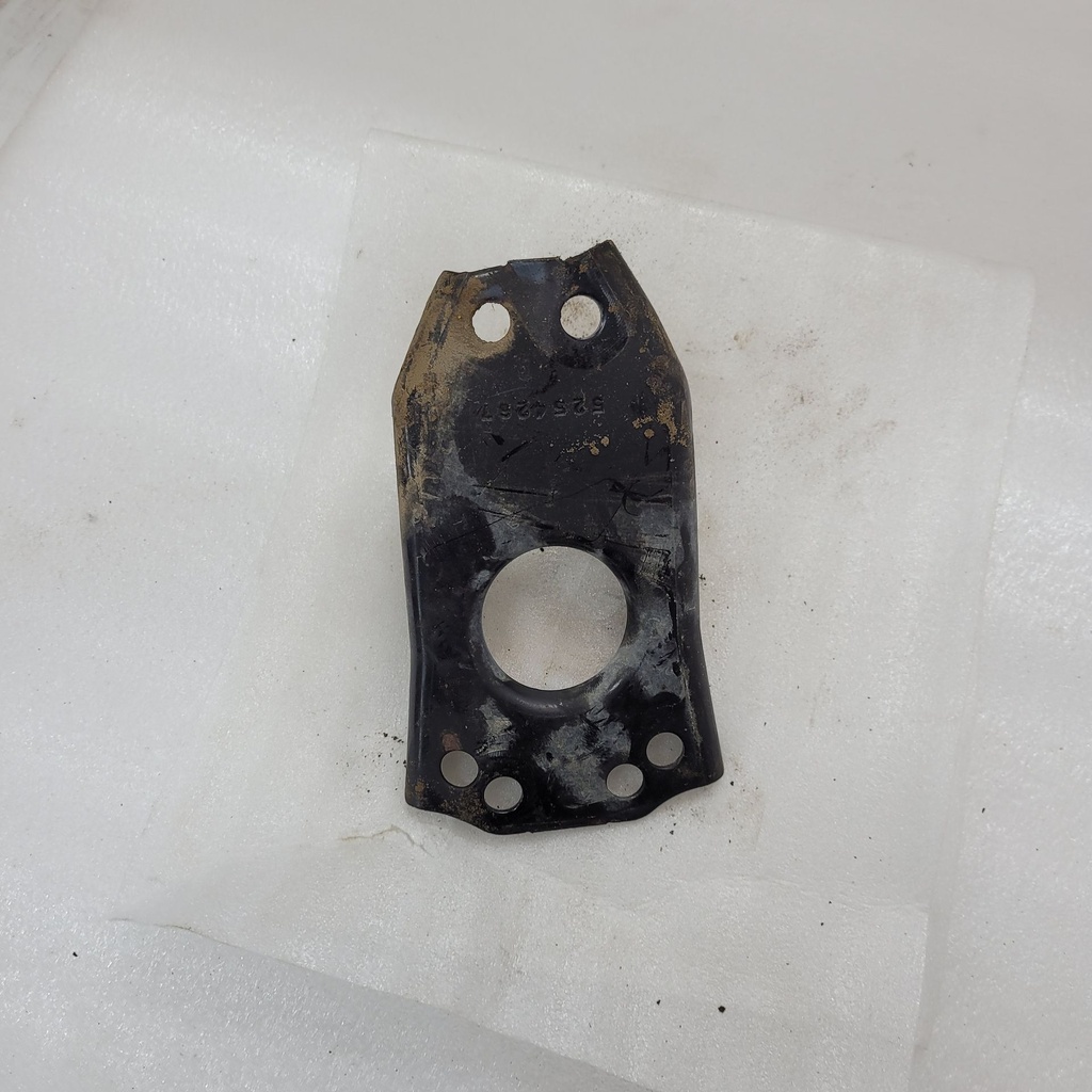 (new ref. 5273355-329) brkt-control-arm,pivot,blk