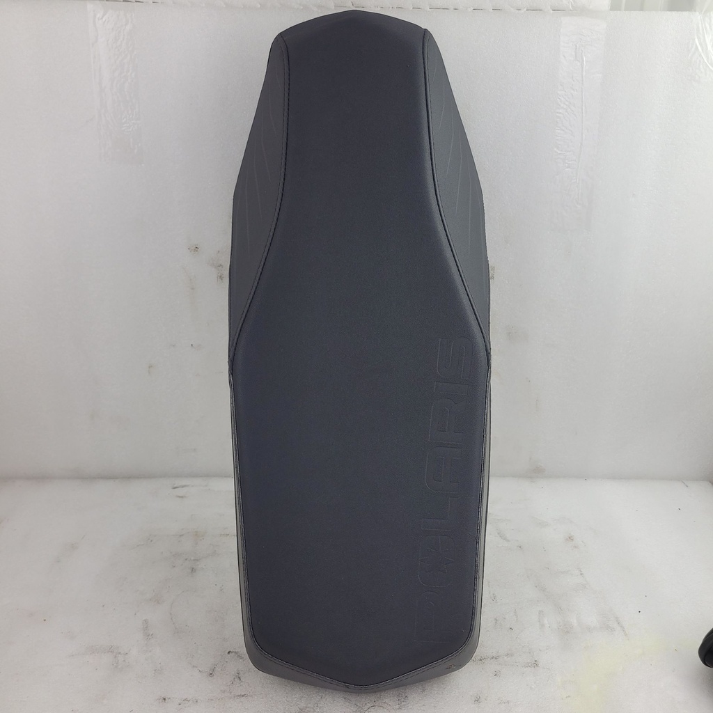 asm-seat blk/titanium