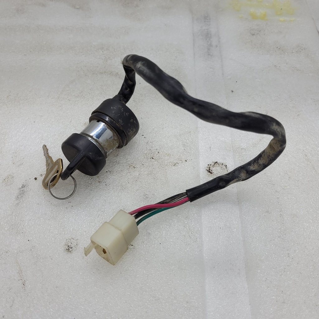 IGNITION SWITCH